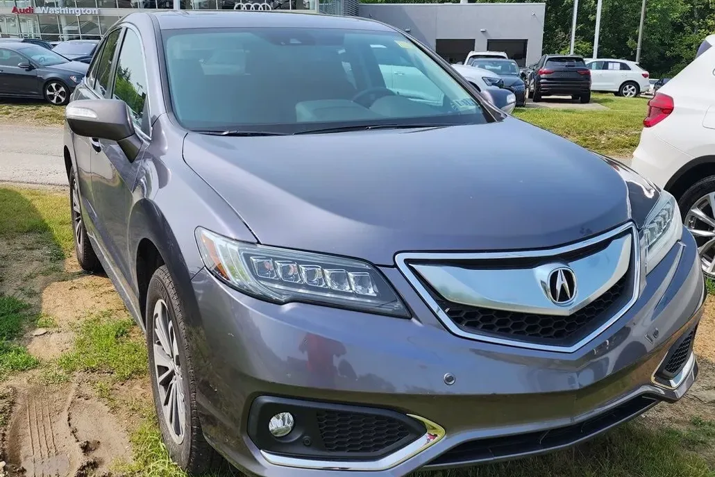 2018 Acura RDX Advance photo 1