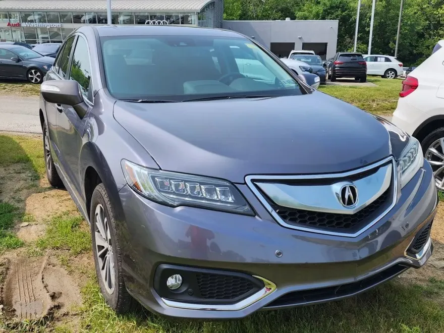 2018 Acura RDX Advance photo 1