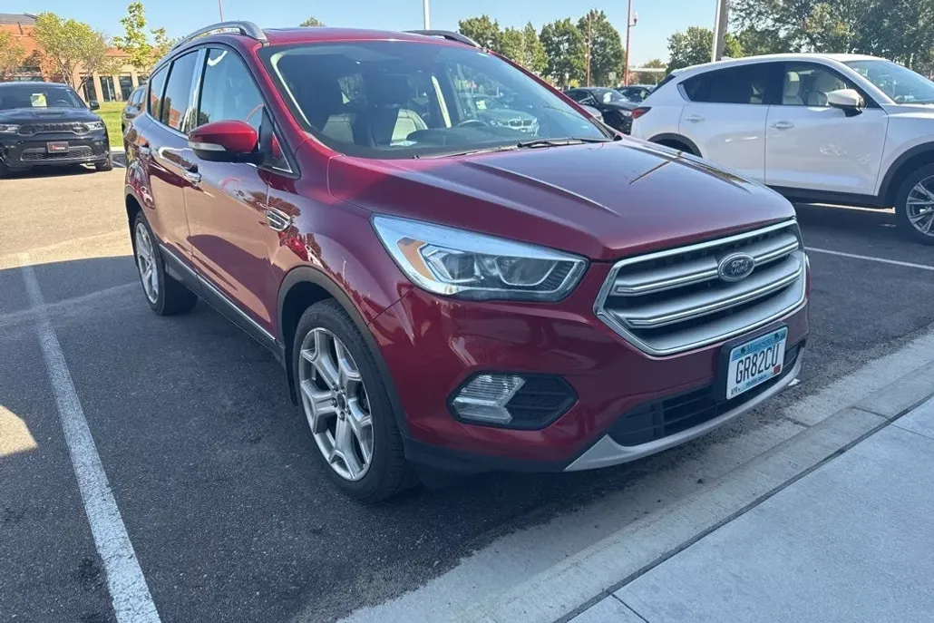 2017 Ford Escape Titanium photo 1