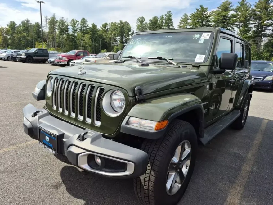 2023 Jeep Wrangler Sahara photo 1
