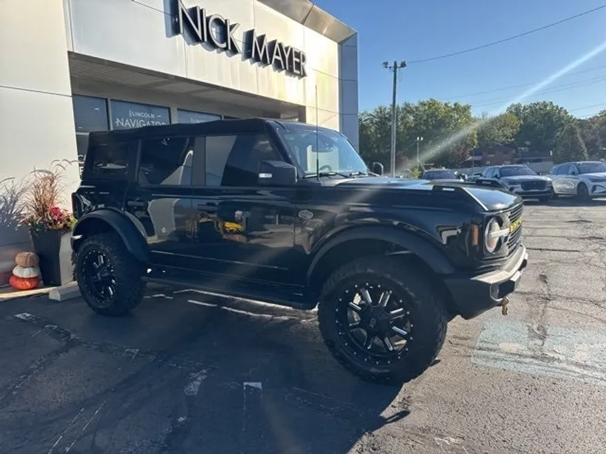 2022 Ford Bronco Wildtrak photo 1