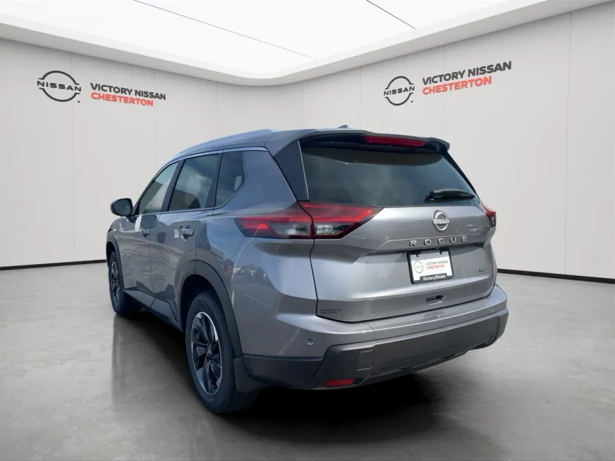 2026 Nissan Rogue SV photo 1