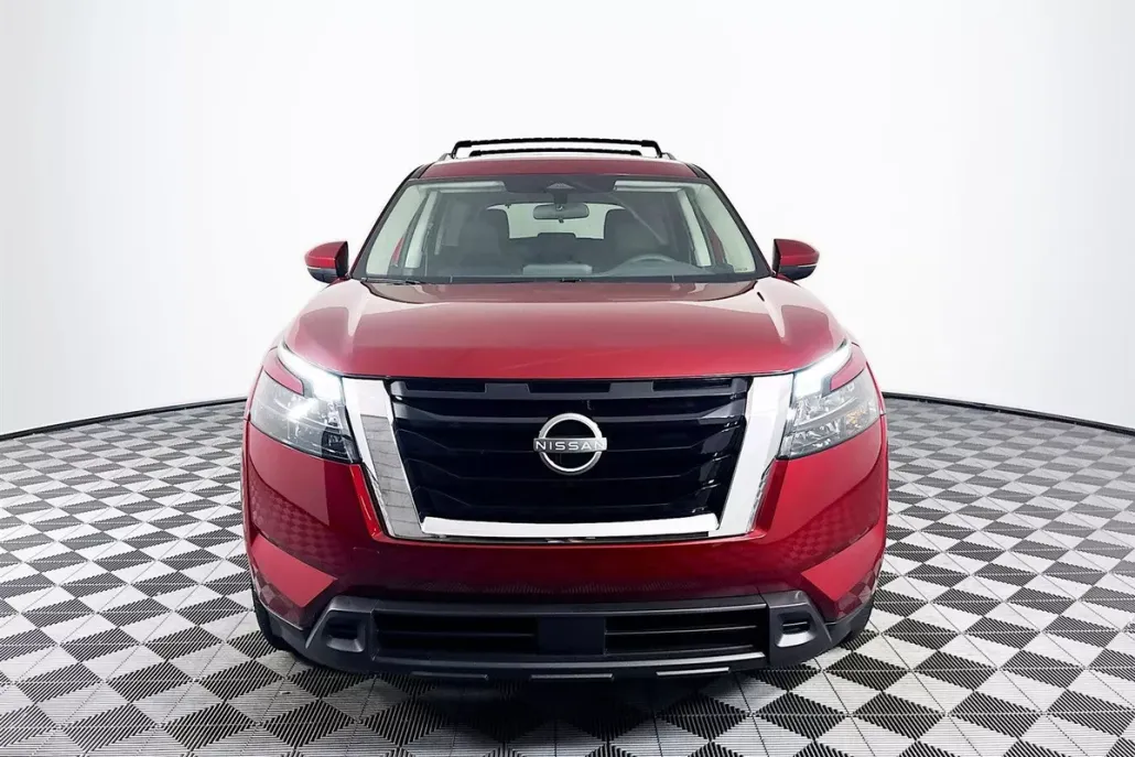 2025 Nissan Pathfinder SV photo 1