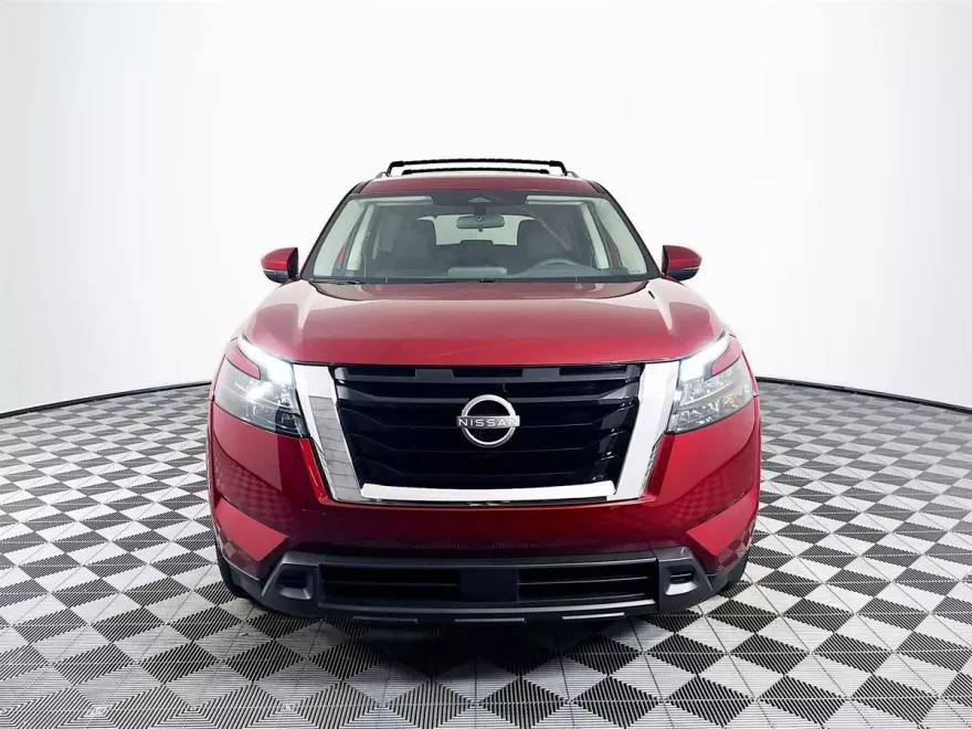 2025 Nissan Pathfinder SV photo 1