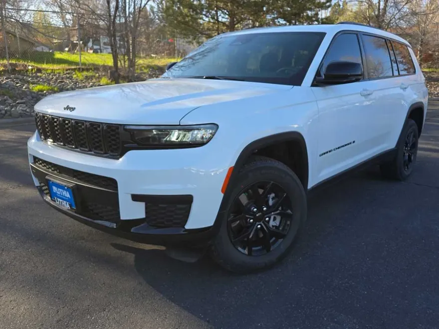 2025 Jeep Grand Cherokee Altitude X photo 1