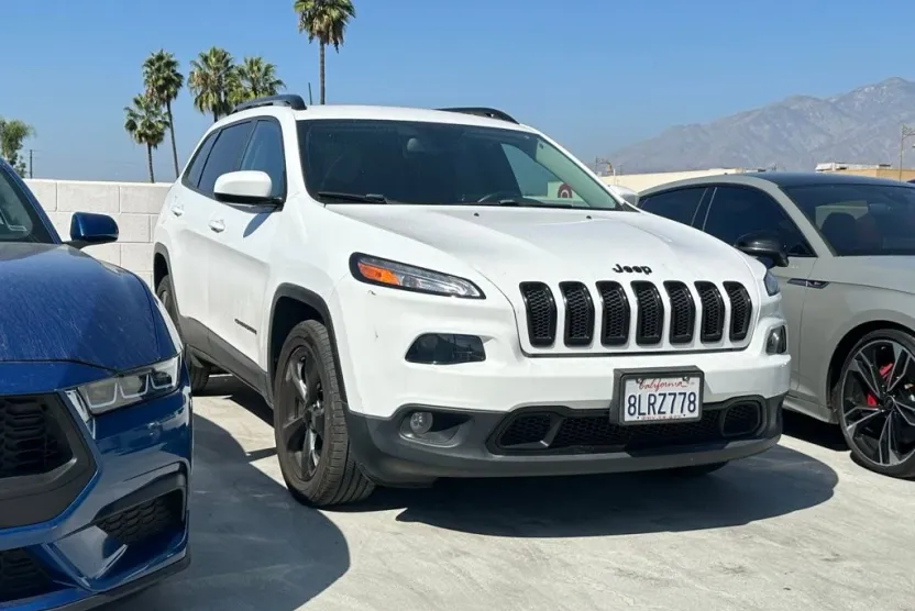 2018 Jeep Cherokee Latitude photo 1