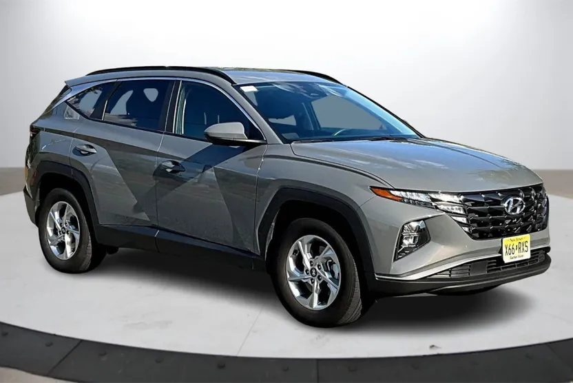 2024 Hyundai Tucson SEL photo 1