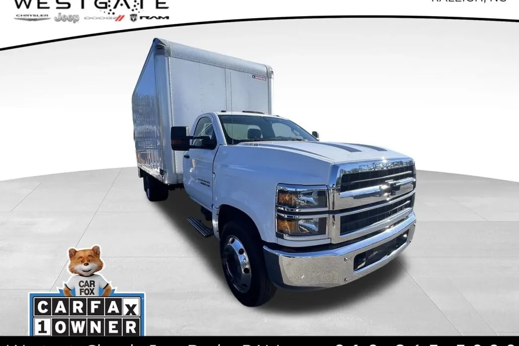 2019 Chevrolet Silverado 6500HD photo 1