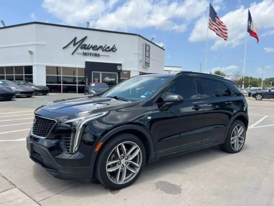 2019 Cadillac XT4 Sport photo 1