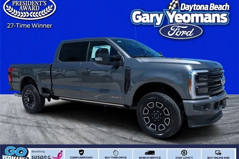 2025 Ford F-250 Platinum photo 1