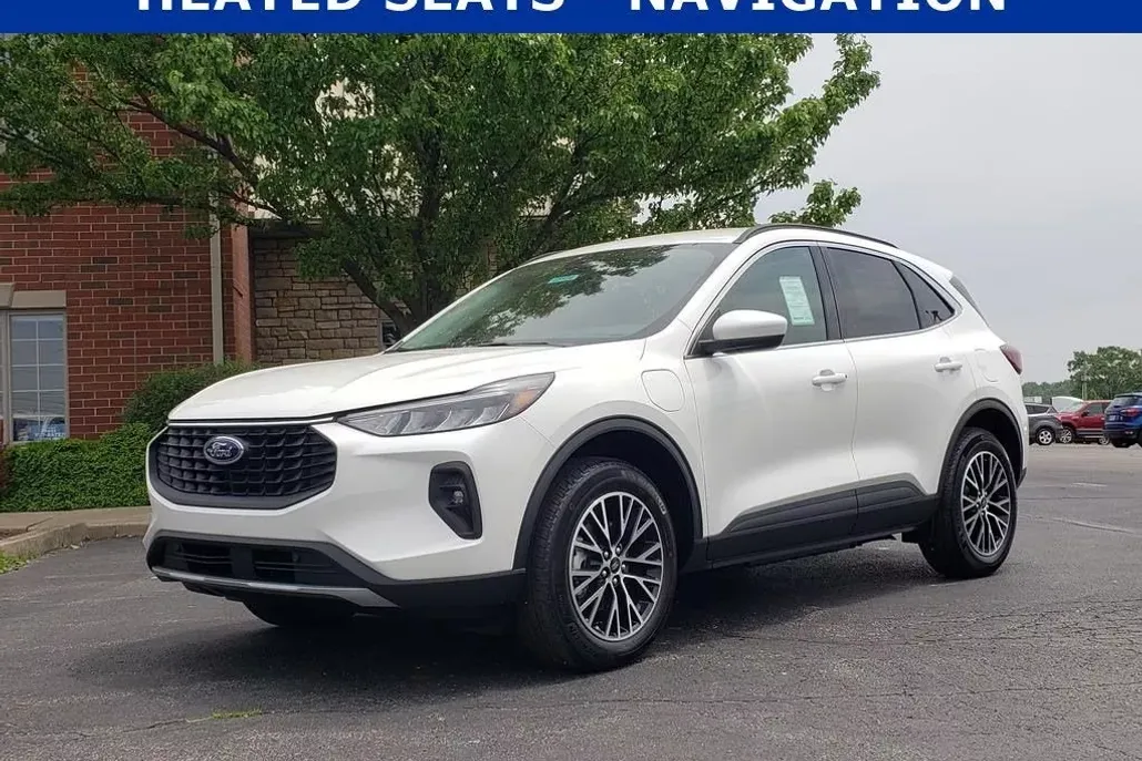 2025 Ford Escape Plug-In Hybrid photo 1