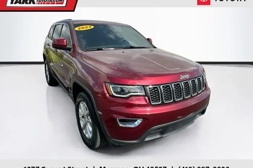 2022 Jeep Grand Cherokee Laredo X photo 1