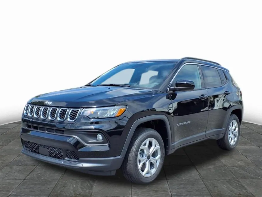 2025 Jeep Compass Latitude photo 1