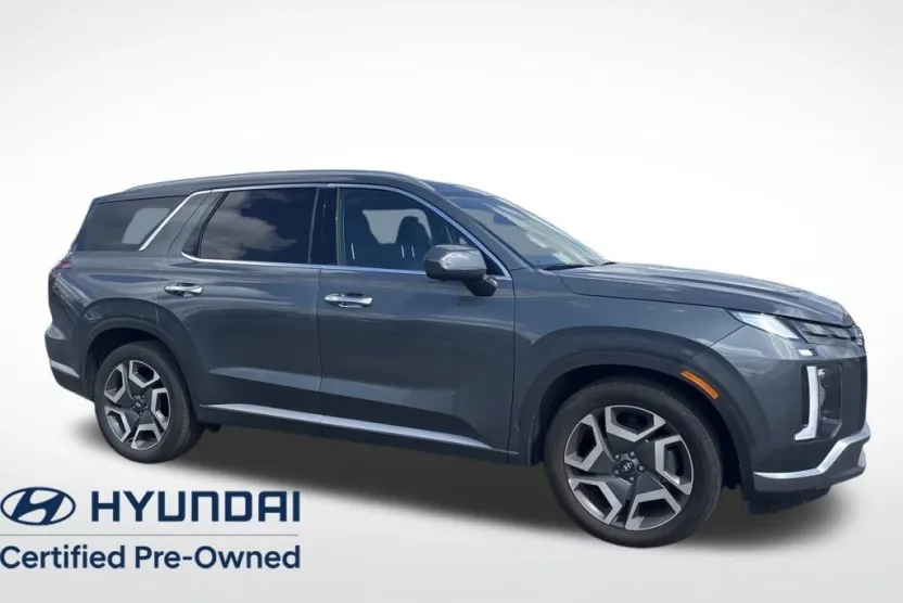 2025 Hyundai Palisade SEL photo 1