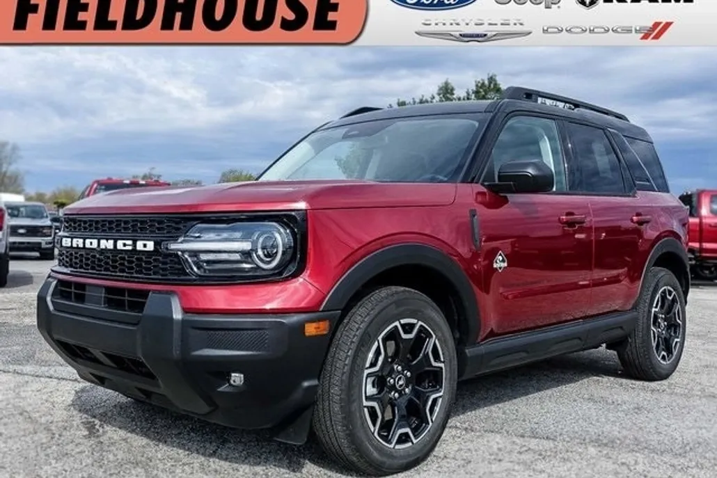 2025 Ford Bronco Sport Outer Banks photo 1