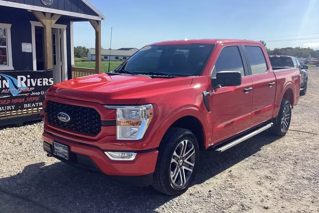 2022 Ford F-150 XL photo 1