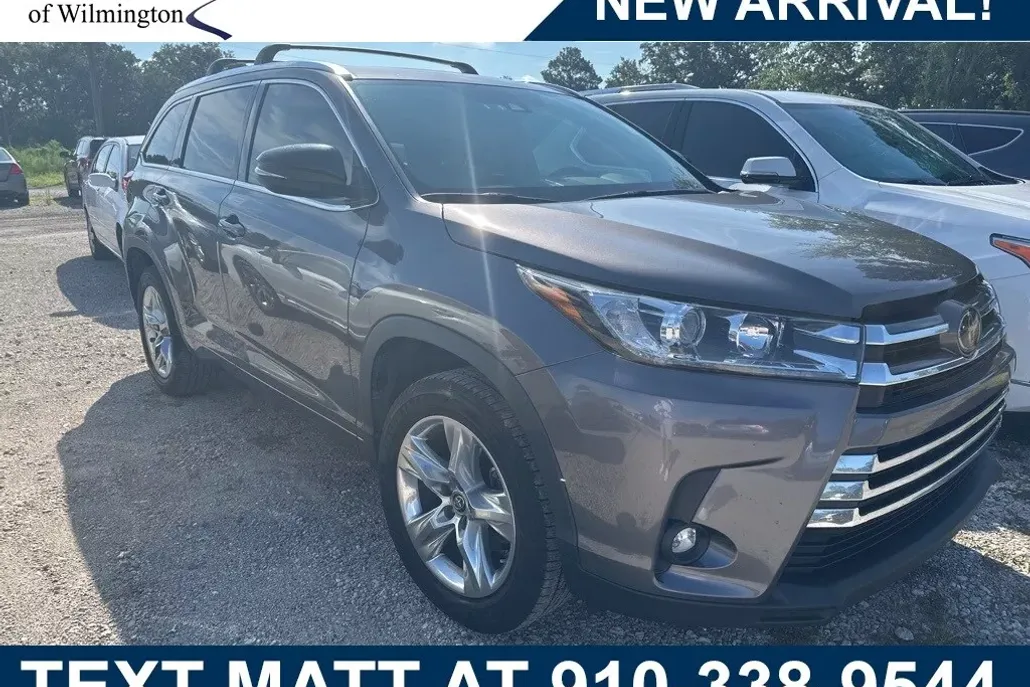 2019 Toyota Highlander Limited photo 1