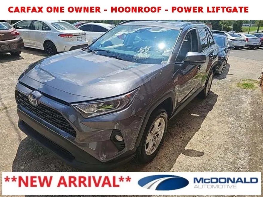 2021 Toyota RAV4 Hybrid XLE photo 1