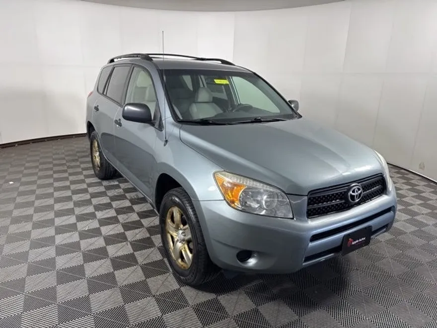 2008 Toyota RAV4 Base photo 1