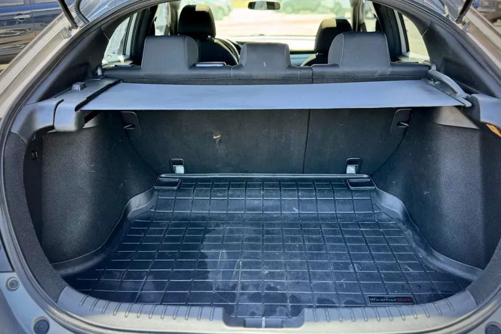 2018 Honda Civic Hatchback EX photo 1