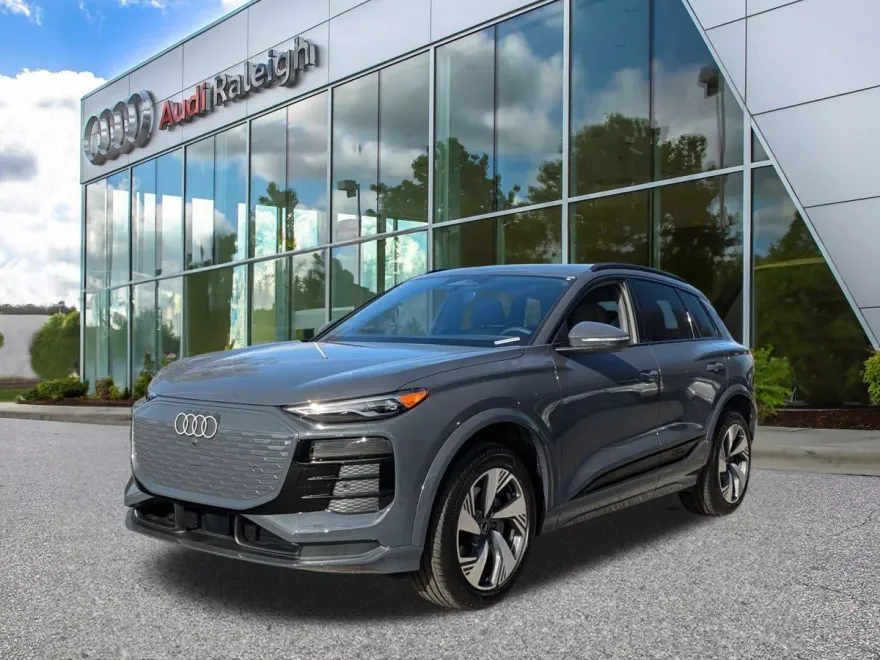 2025 Audi Q6 E-tron Premium photo 1