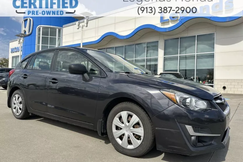 2016 Subaru Impreza 2.0i photo 1