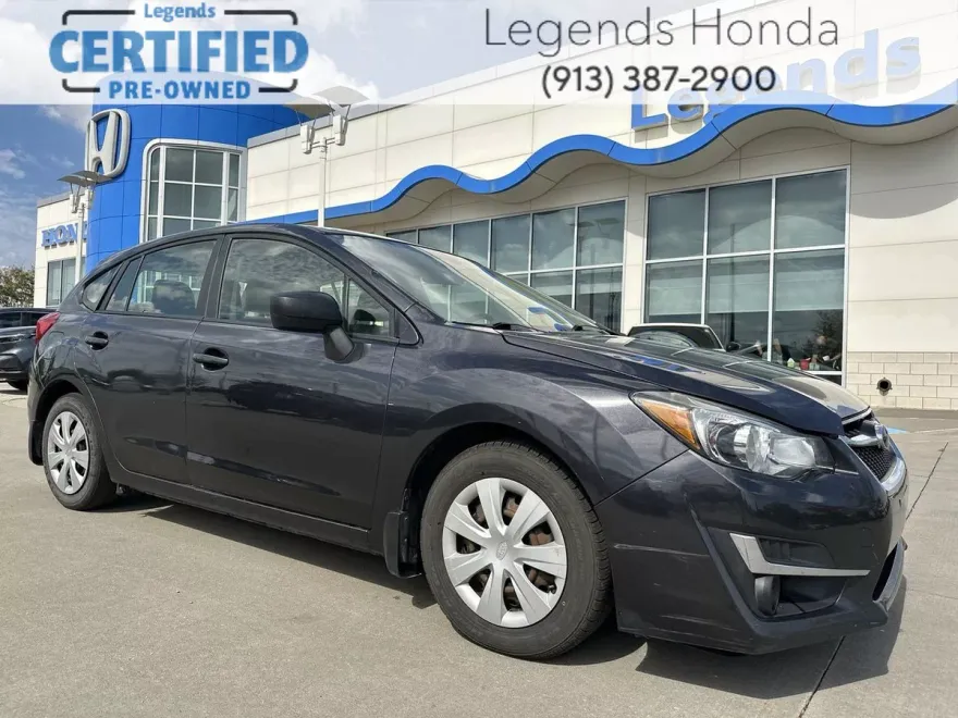 2016 Subaru Impreza 2.0i photo 1