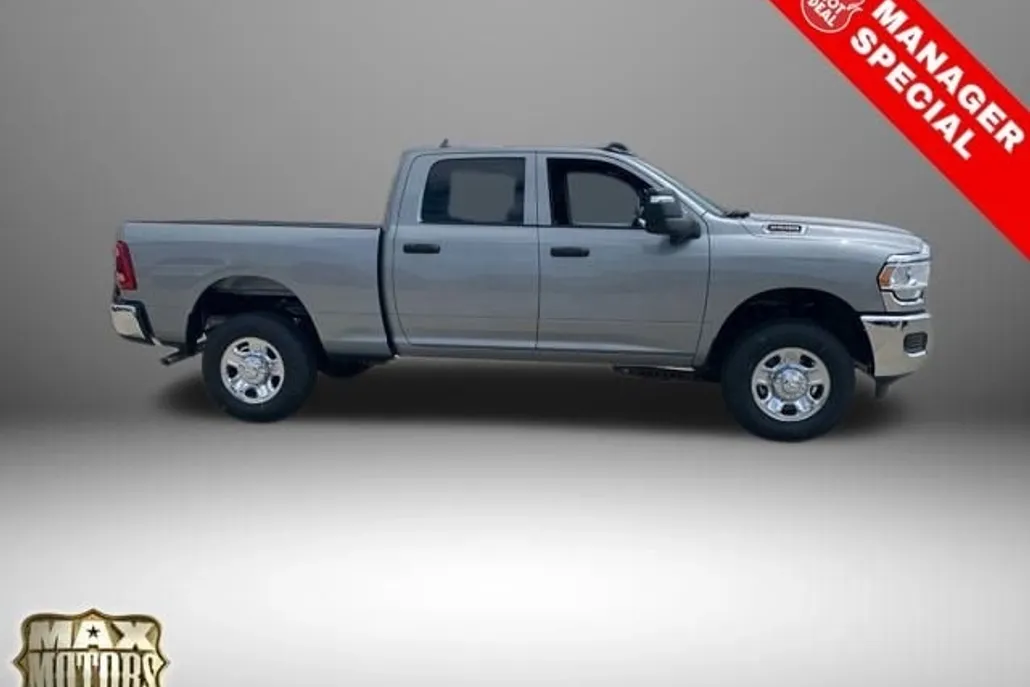 2024 Ram 2500 Tradesman photo 1