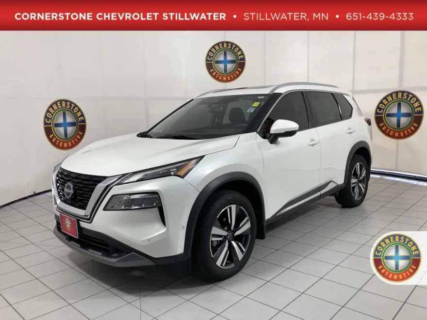 2023 Nissan Rogue SL photo 1