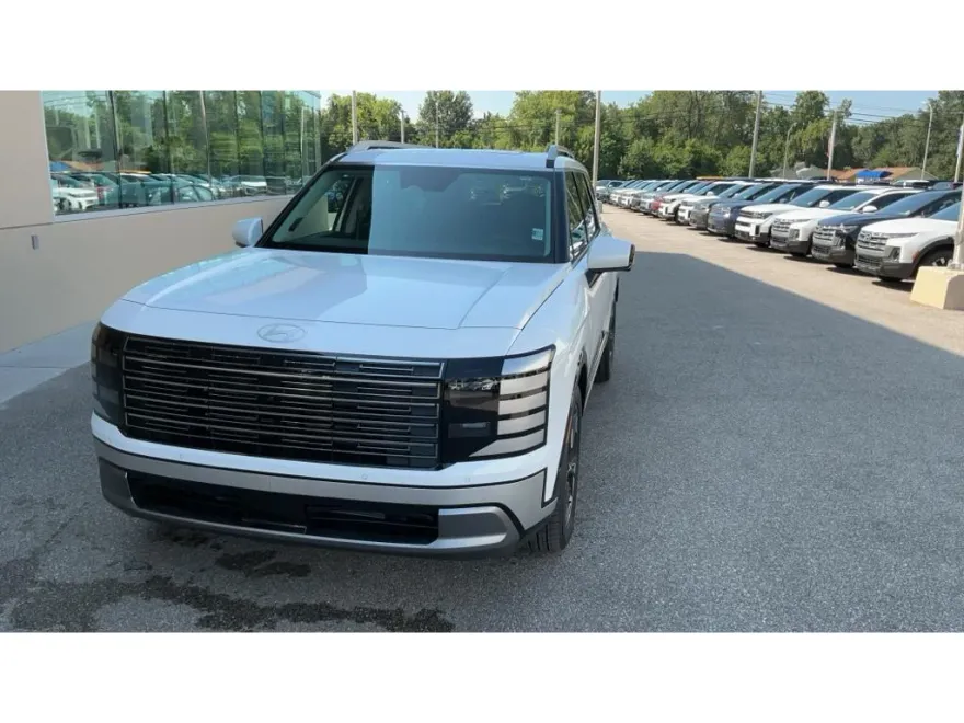2026 Hyundai Palisade Limited photo 1