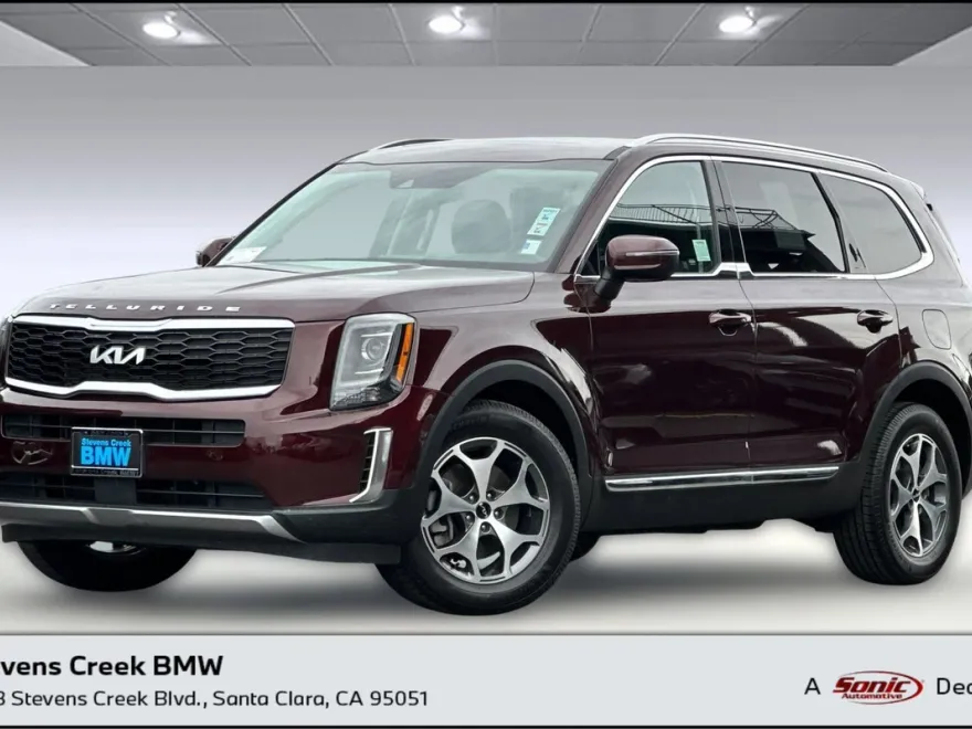 2022 Kia Telluride EX photo 1