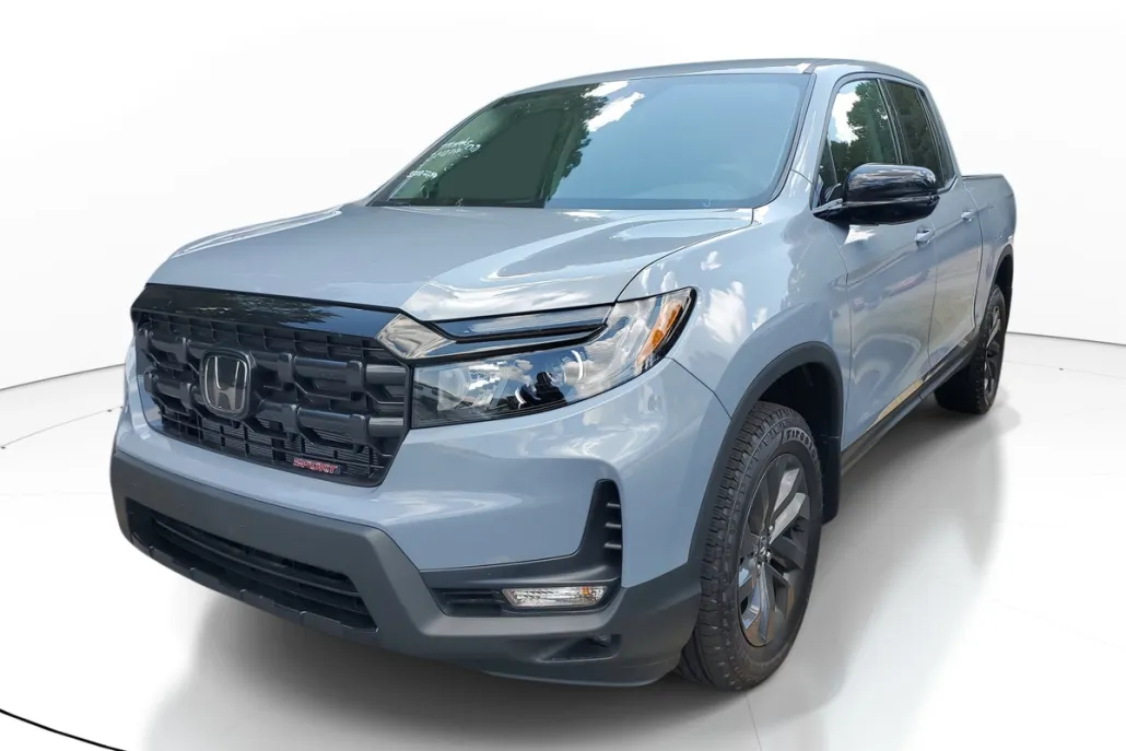 2025 Honda Ridgeline Sport photo 1