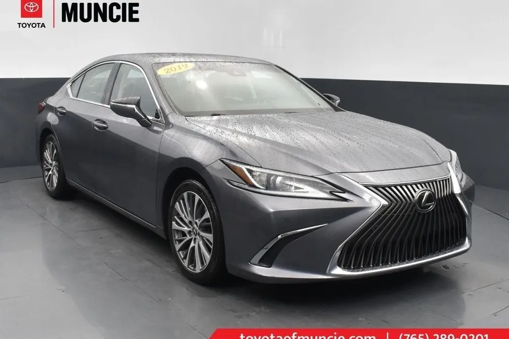 2019 Lexus ES 350 photo 1