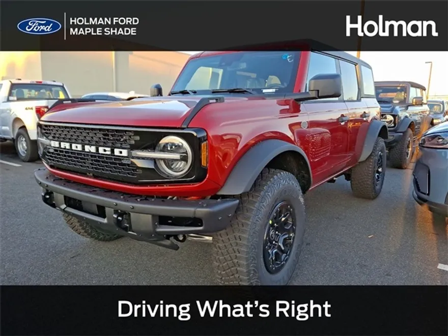 2024 Ford Bronco Wildtrak photo 1