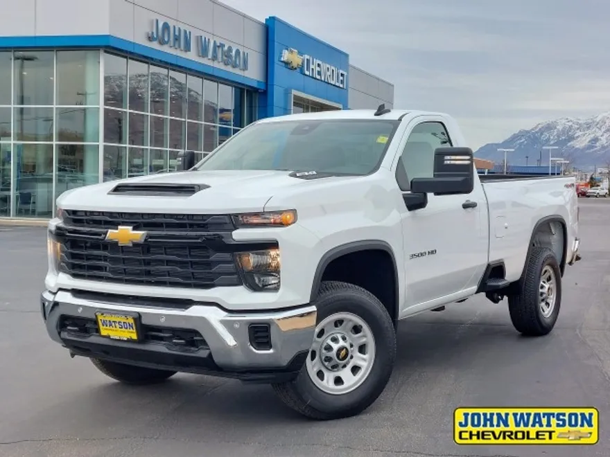2025 Chevrolet Silverado 3500HD photo 1