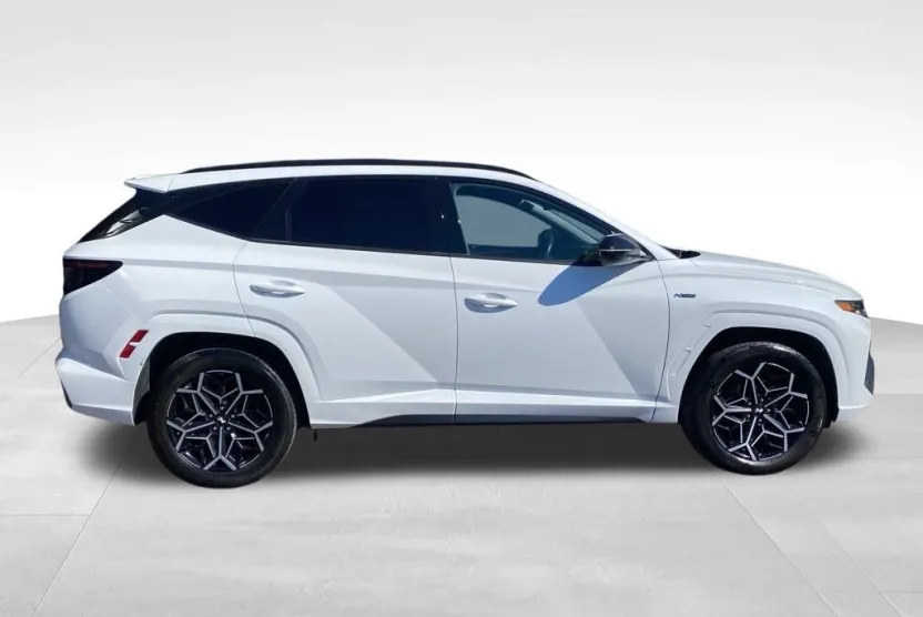 2022 Hyundai Tucson N Line photo 1