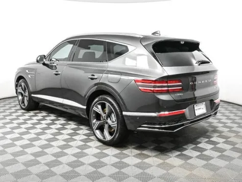 2025 Genesis GV80 3.5T Prestige AWD photo 4
