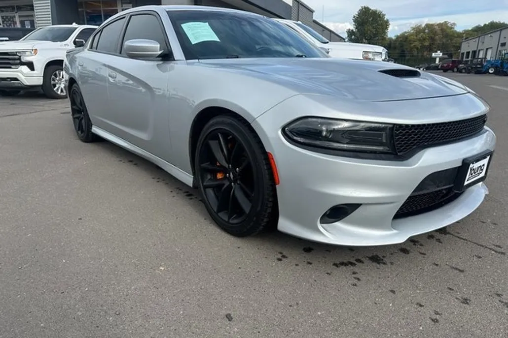 2022 Dodge Charger GT photo 1