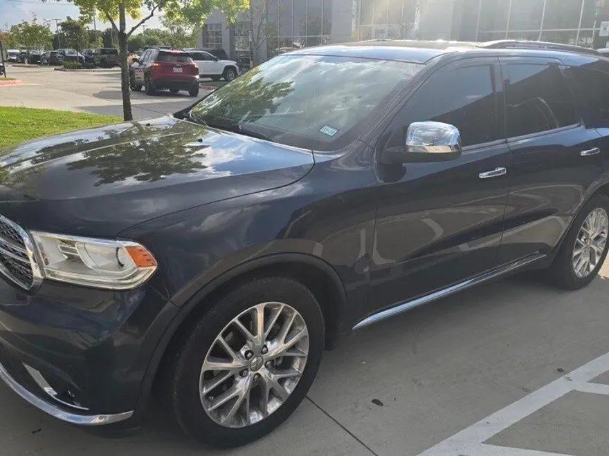 2016 Dodge Durango SXT photo 1