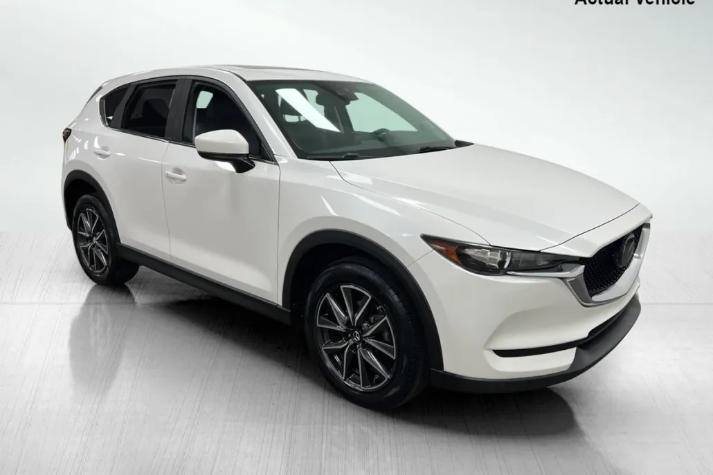 2018 Mazda CX-5 Touring photo 1
