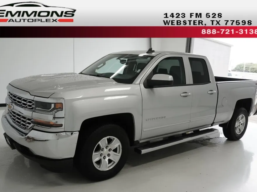 2018 Chevrolet Silverado 1500 LT photo 1
