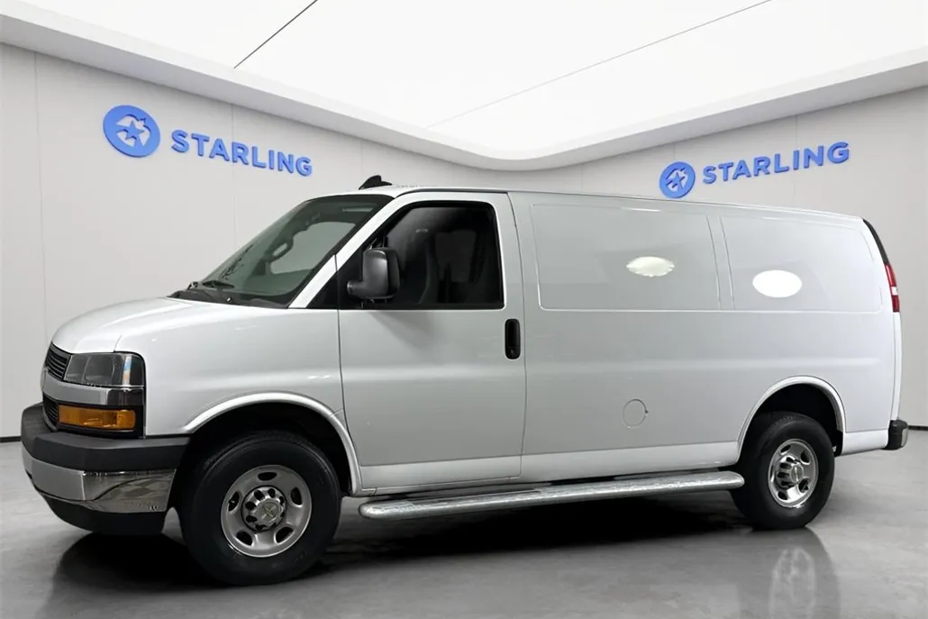 2024 Chevrolet Express Cargo Van Work photo 1
