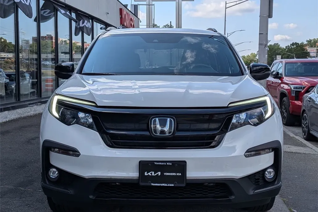 2022 Honda Pilot Sport photo 1