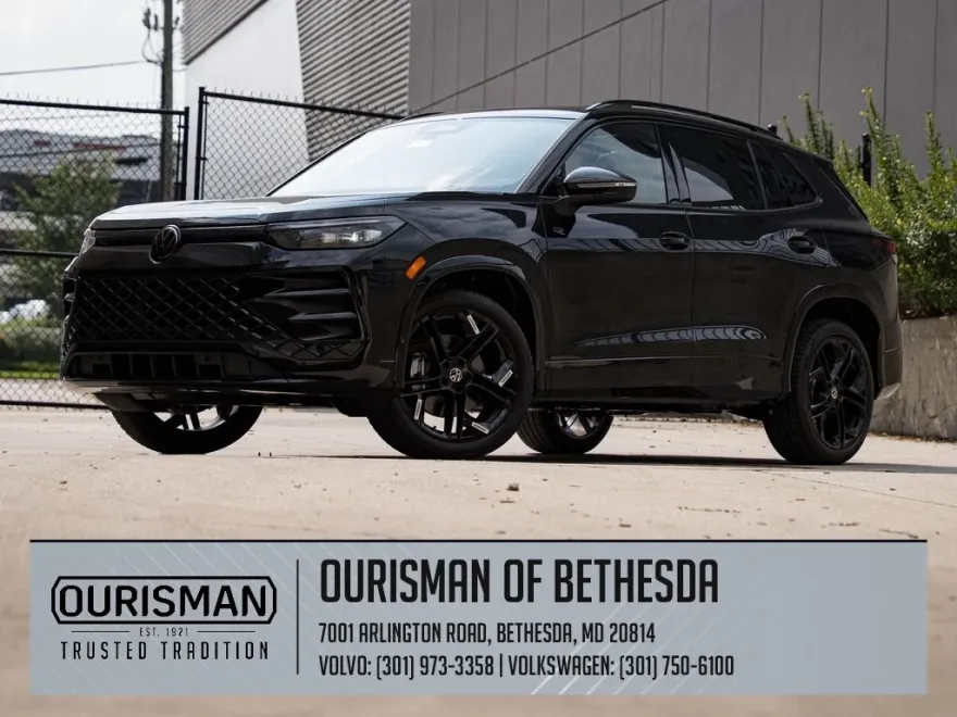 2025 Volkswagen Tiguan SE R-Line Black photo 1
