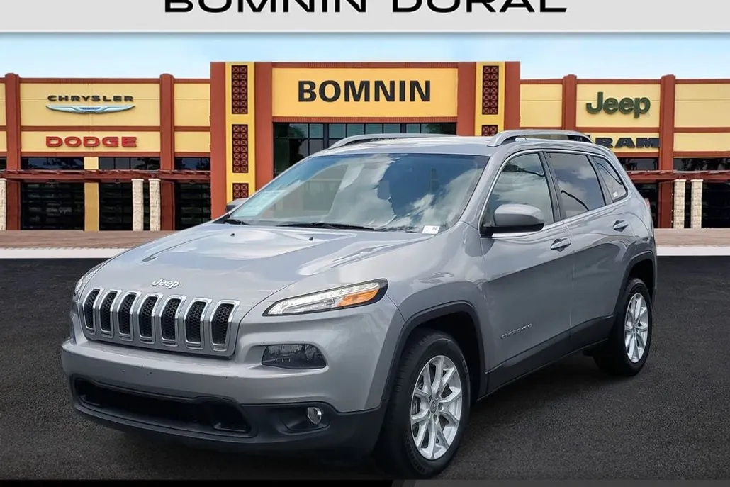 2018 Jeep Cherokee Latitude photo 1