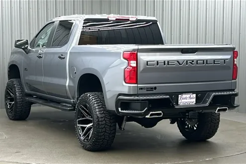 2022 Chevrolet Silverado 1500 LT Trail Boss photo 3