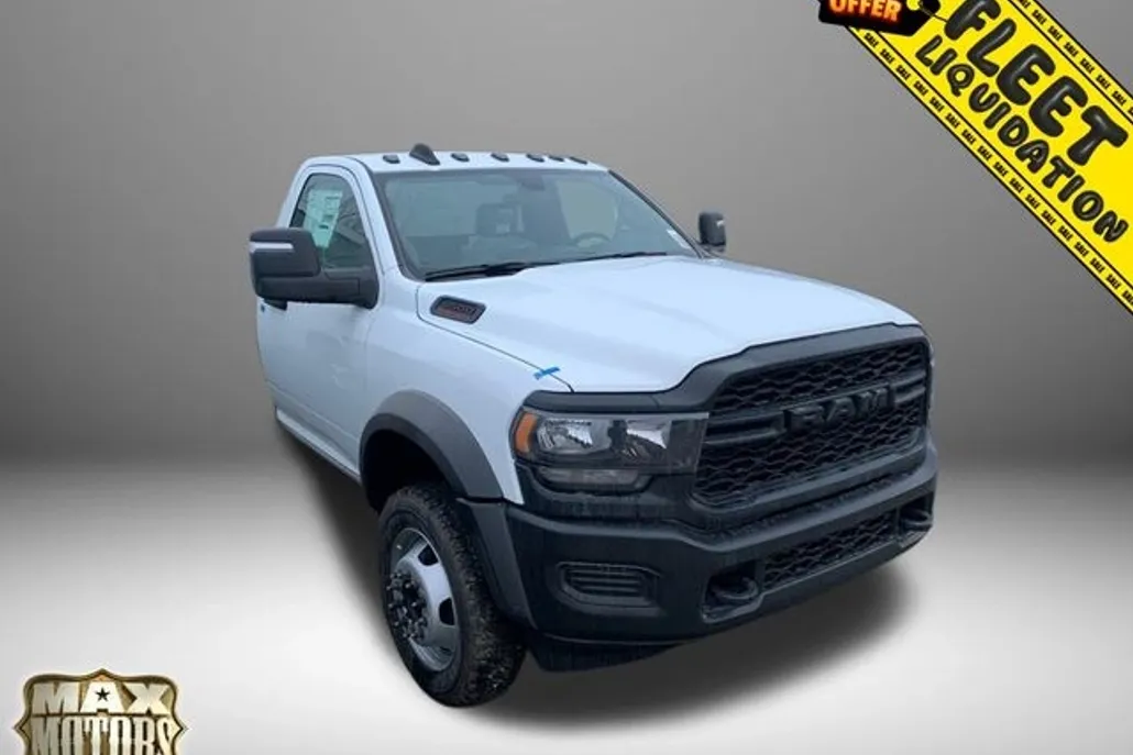 2024 Ram 5500 Tradesman photo 1
