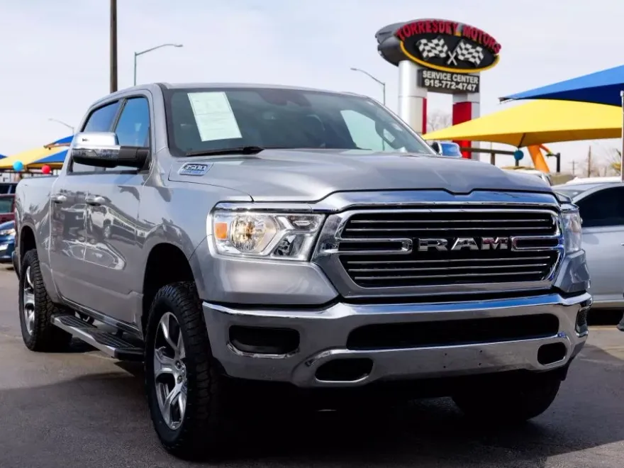 2024 Ram 1500 Laramie photo 1