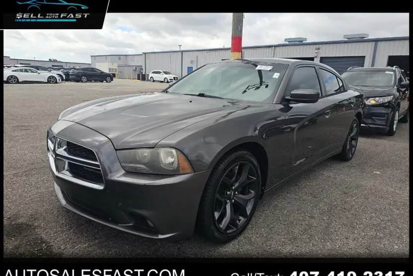 2014 Dodge Charger SXT Plus photo 1