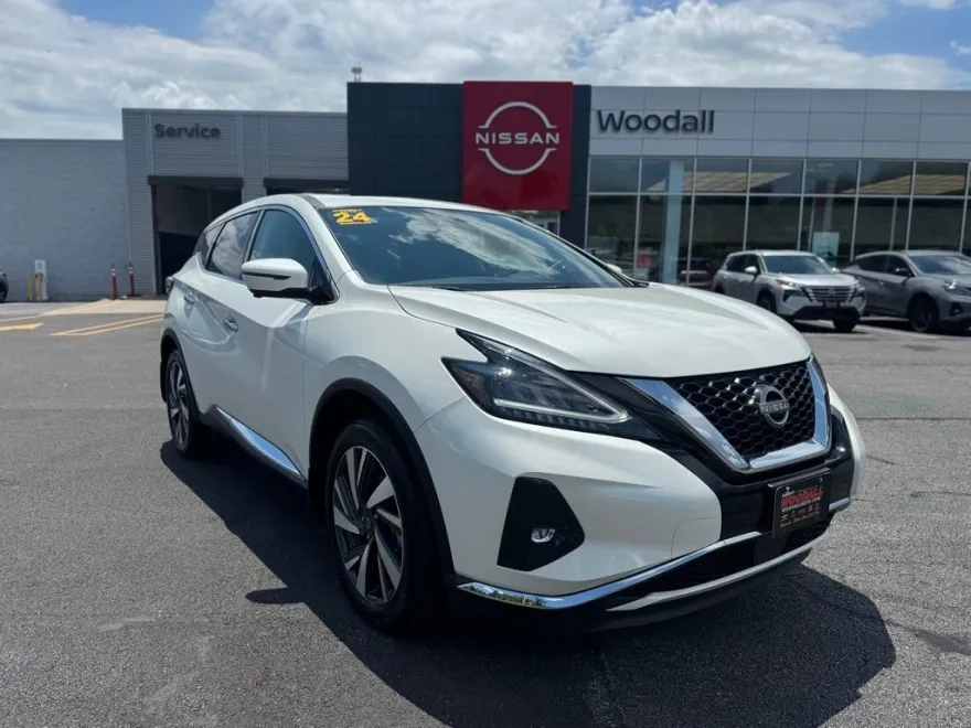 2024 Nissan Murano SL photo 1